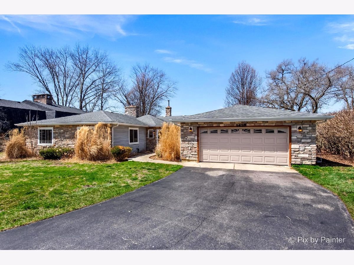 Homes For Sale Hunterville Park Mchenry Illinois, 1425 River Road