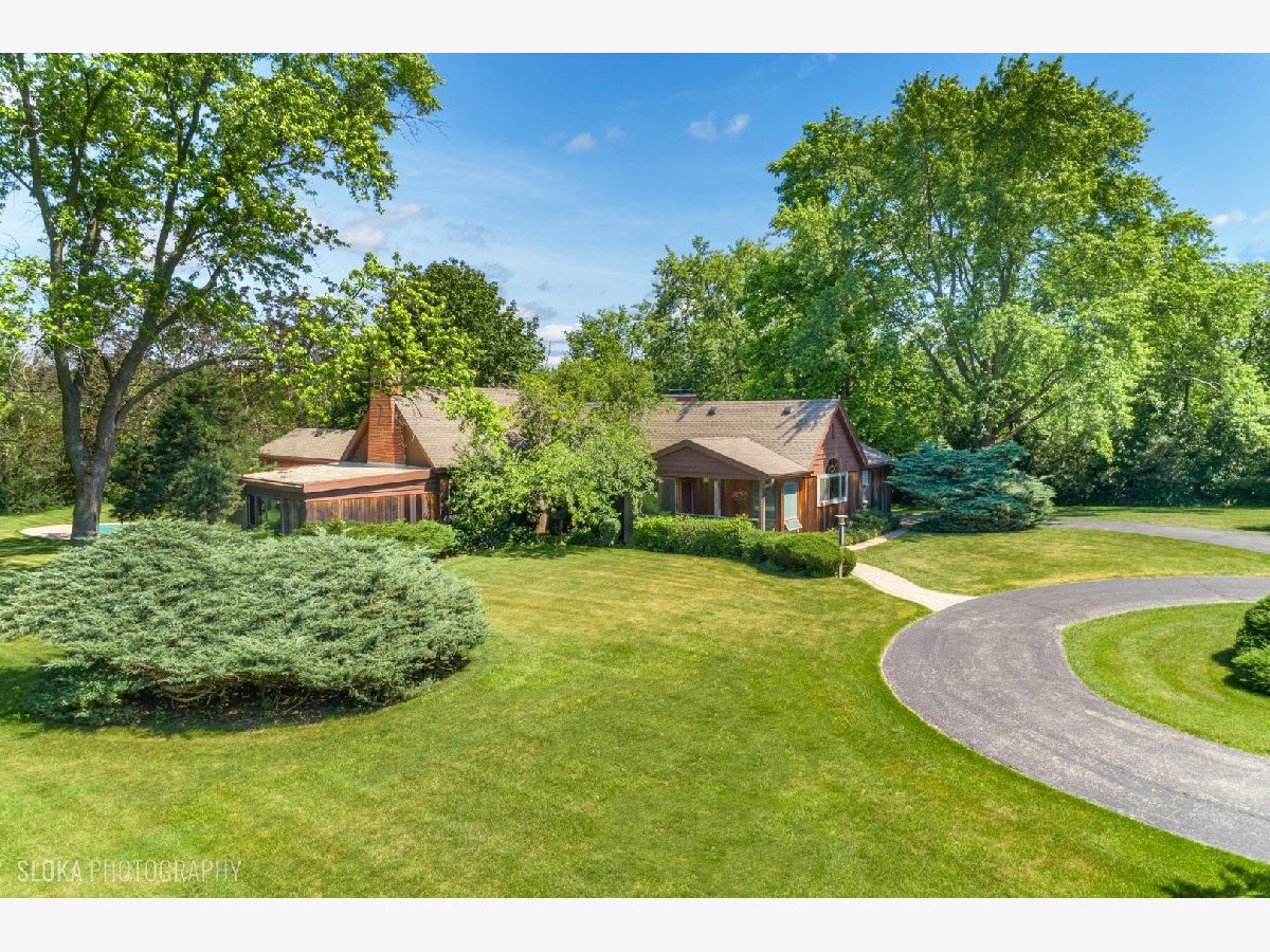  Sold Barrington Hills Illinois, 130 Old Dundee