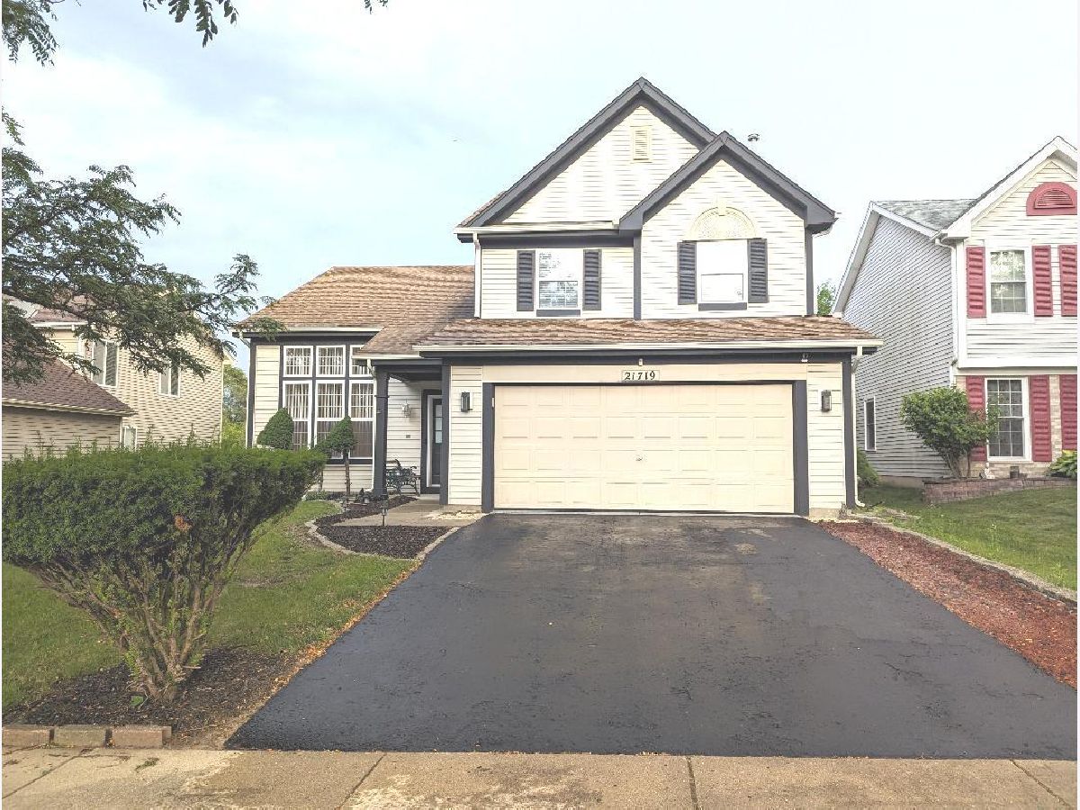  Rented Plainfield Illinois, 21719 Knollwood
