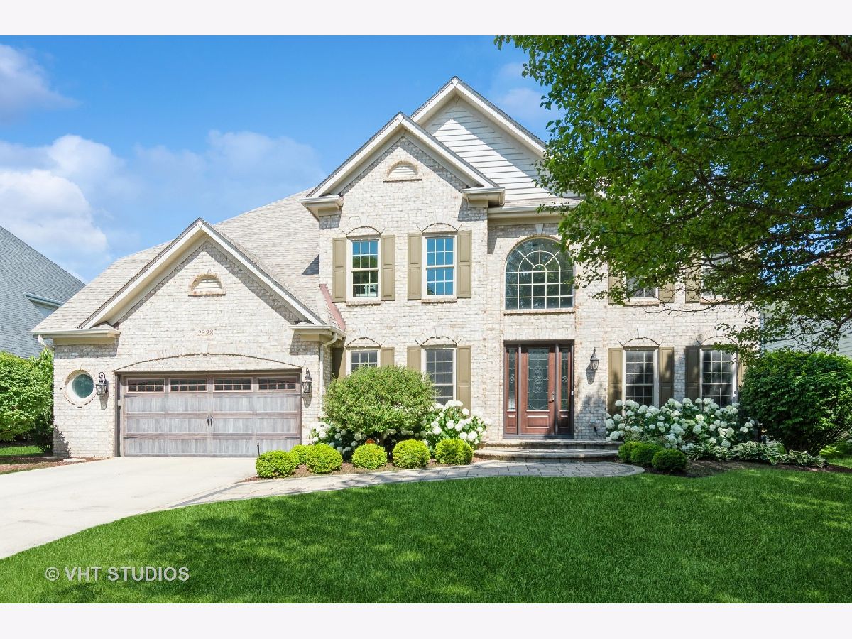 Homes Rented Stillwater Naperville Illinois, 2328 Simsbury