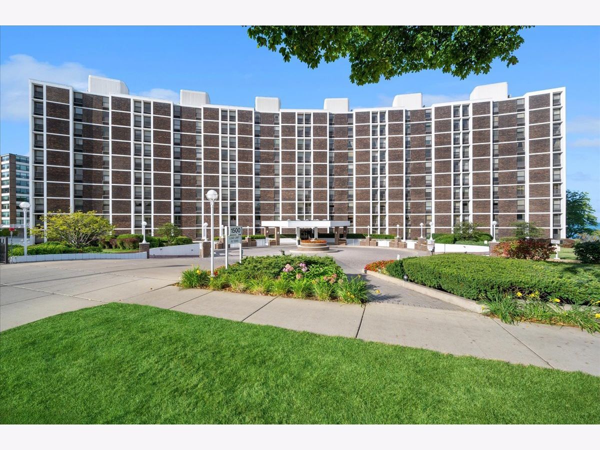  Sold Wilmette Illinois, 1500 Sheridan