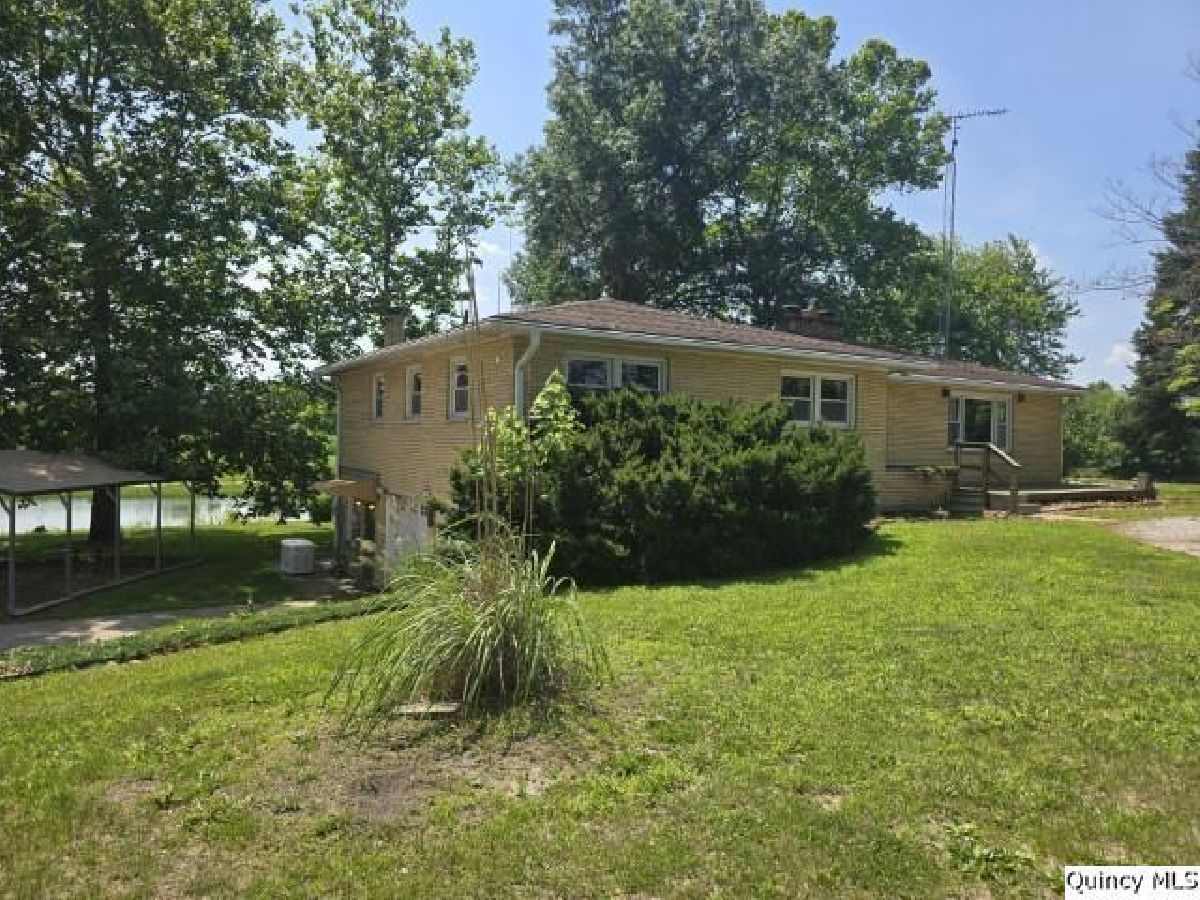  For Sale Plymouth Illinois, 4341 400 Th Street