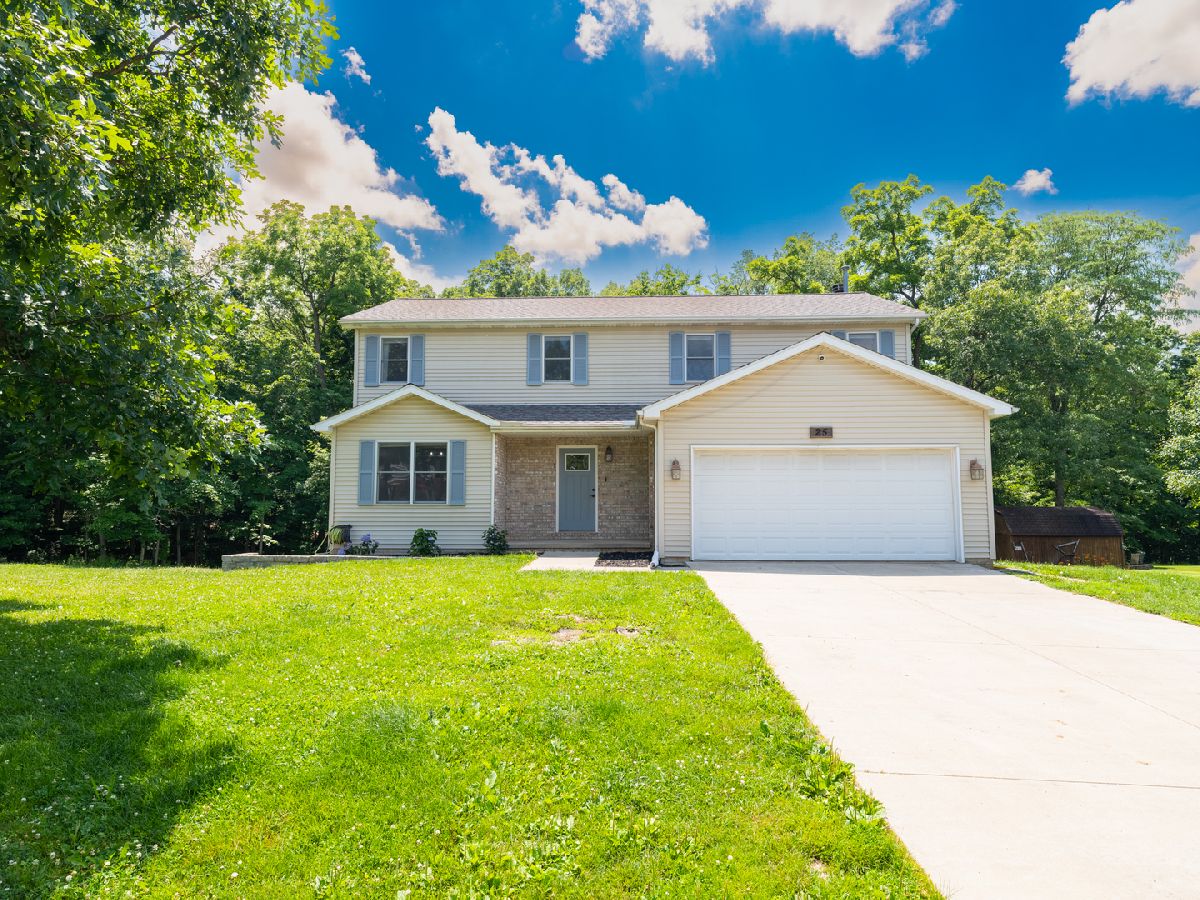  Sold Mackinaw Illinois, 25 Greenbriar