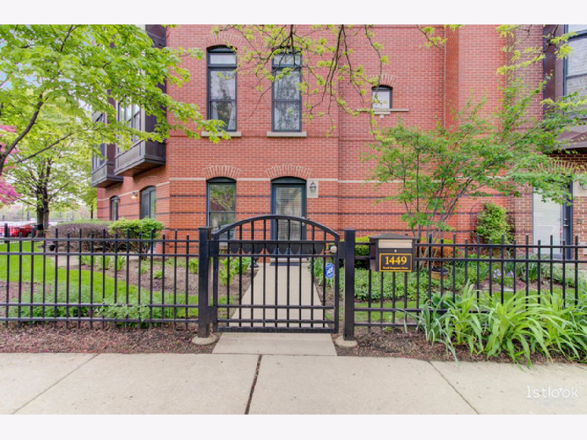 Condos & Townhomes & Homes Sold University Village Chicago Illinois, 1449 Sangamon