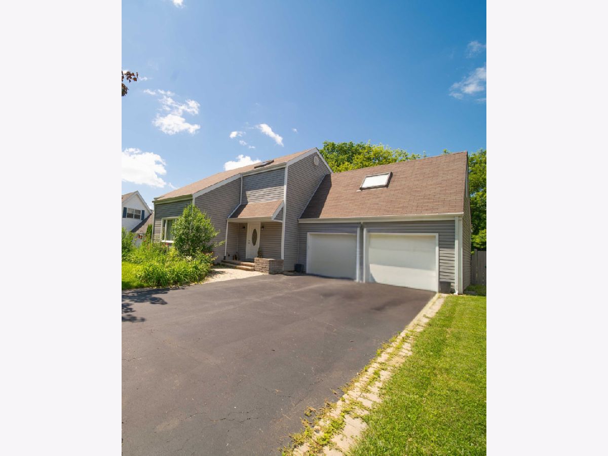 Rented Third Lake Illinois, 304 Seafarer