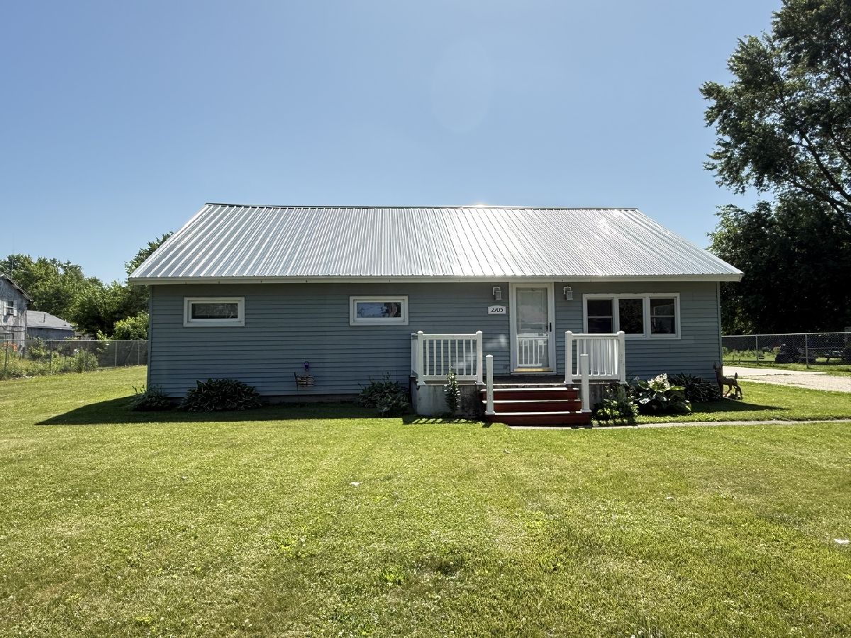  Sold Rock Falls Illinois, 2705 Pine
