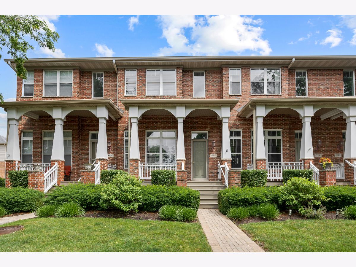 Townhomes & Homes Sold River Bend Lisle Illinois, 6112 Ironwood