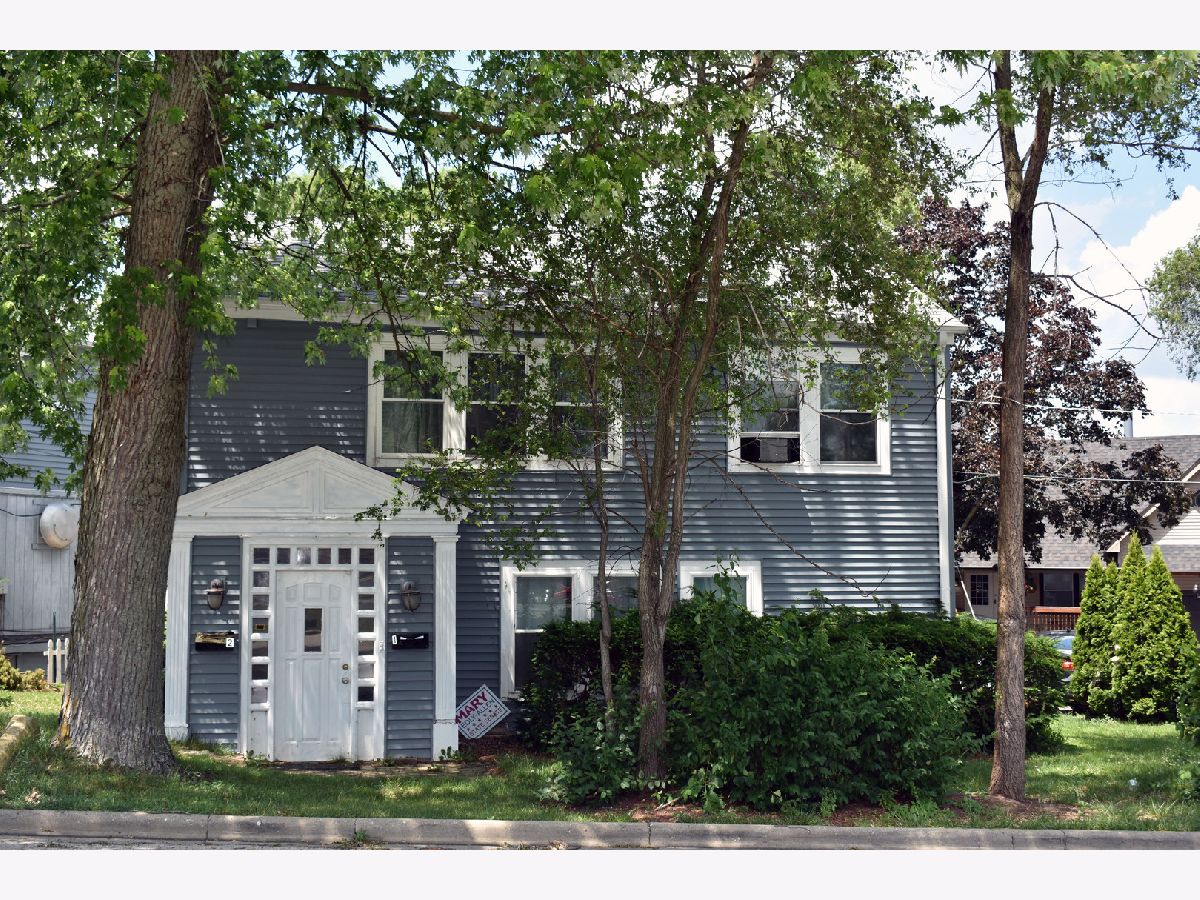  For Sale Round Lake Park Illinois, 516 Clifton Drive