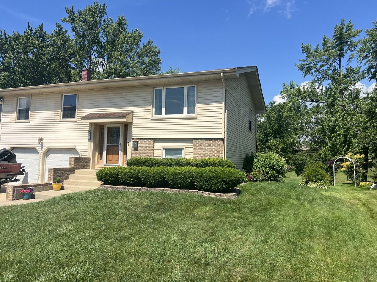  Sold Hoffman Estates Illinois, 980 Hillcrest