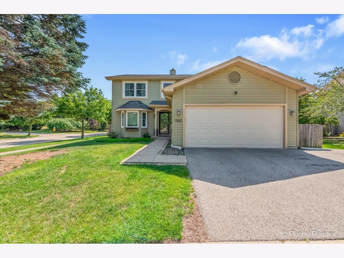 Homes & Townhomes Sold The Pines Gurnee Illinois, 1500 Pinetree