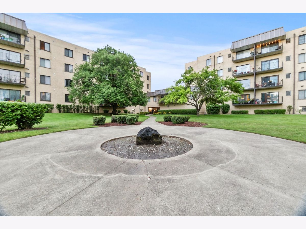 Condominiums Sold Kincora Oak Lawn Illinois, 5840 104th