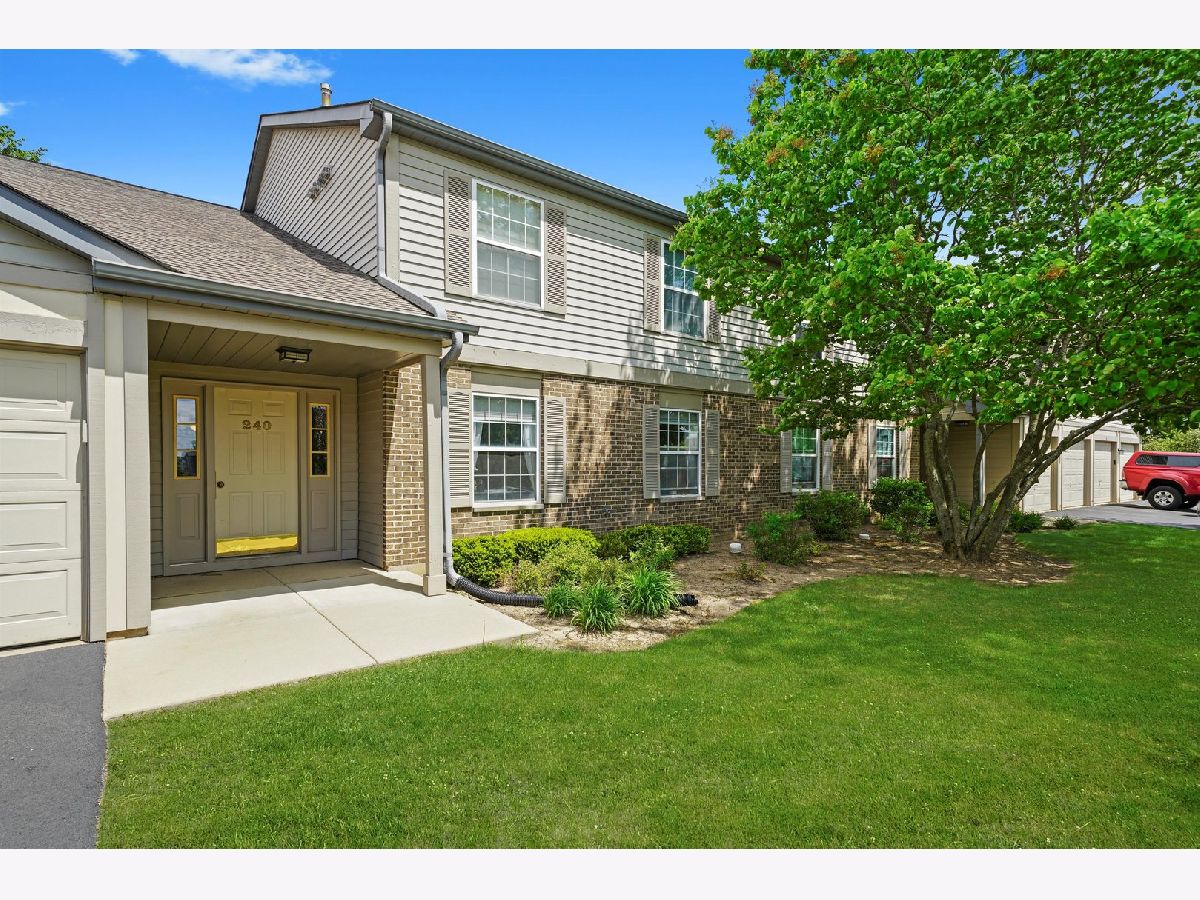  Sold Wauconda Illinois, 240 Crestview