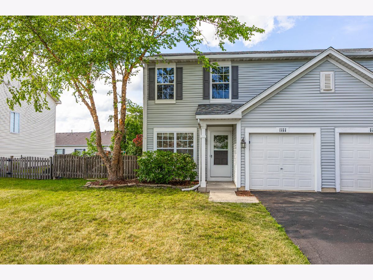  Sold Minooka Illinois, 1111 Burns