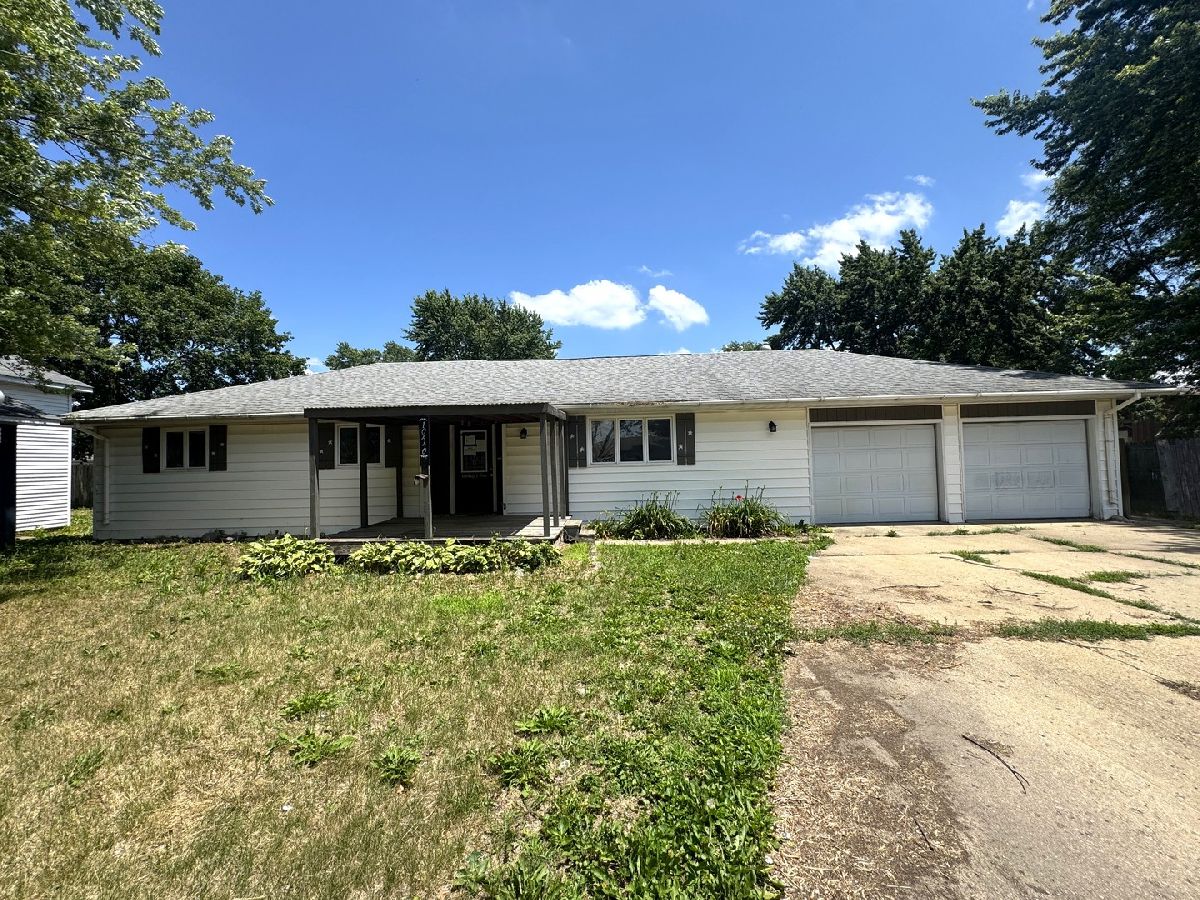  Sold Rock Falls Illinois, 10440 Hussung