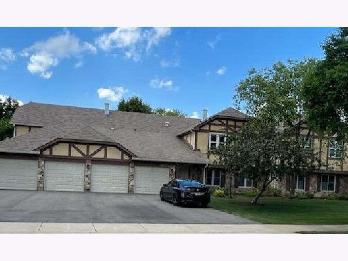 Townhomes & Condos & Homes Sold New Century Town Vernon Hills Illinois, 1220 Streamwood