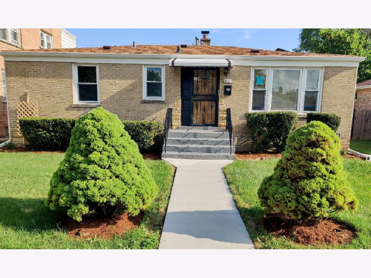  Sold Bellwood Illinois, 3710 Madison