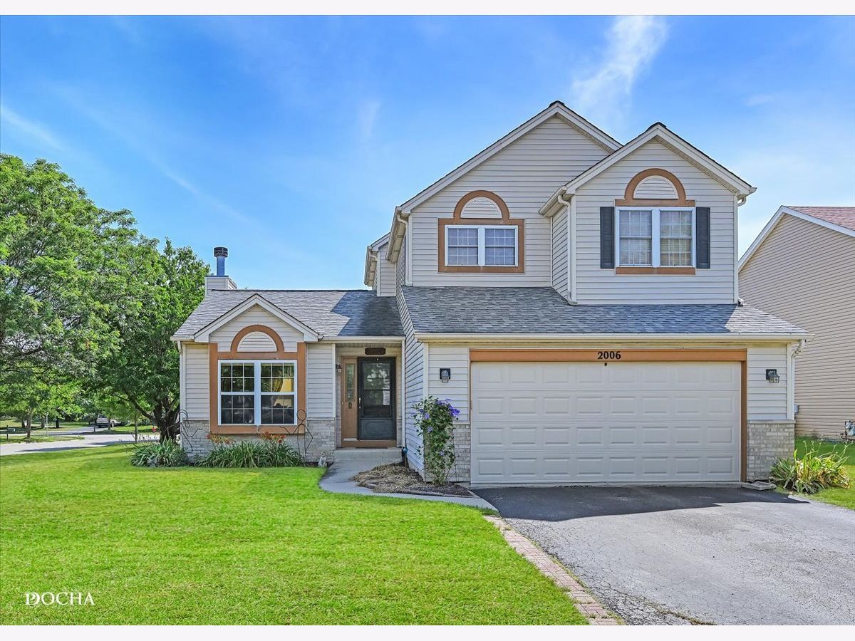 Homes For Sale Wesmere Plainfield Illinois, 2006 Westmore Grove Drive