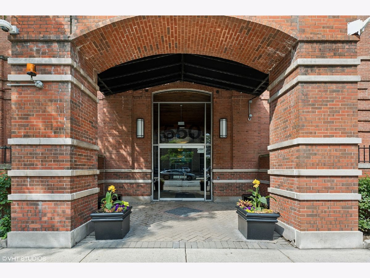 Condos & Townhomes Sold River Bank Lofts Chicago Illinois, 550 Kingsbury
