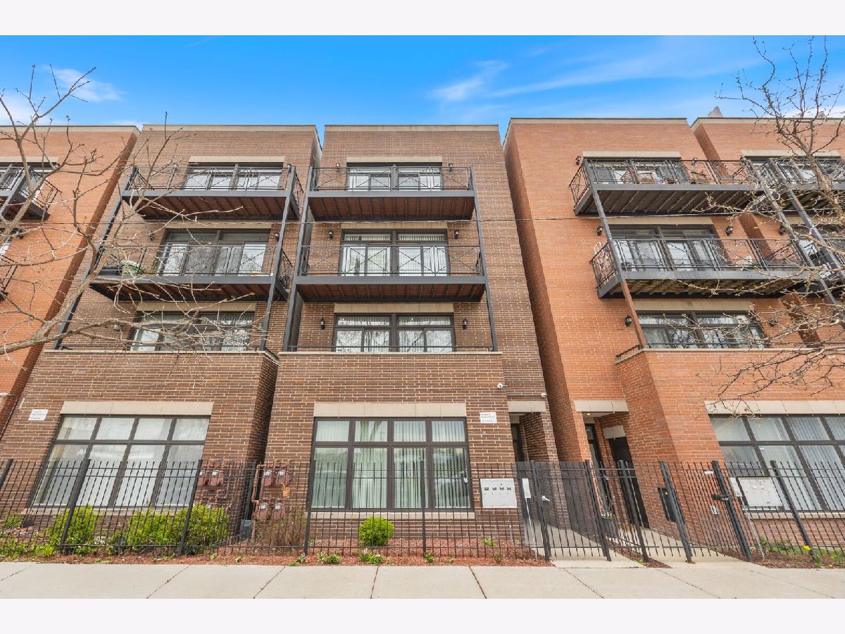 Sold Chicago Illinois, 3126 Walton