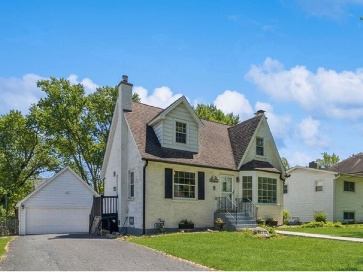 Homes Sold Palanois Park Palatine Illinois, 127 Ashland