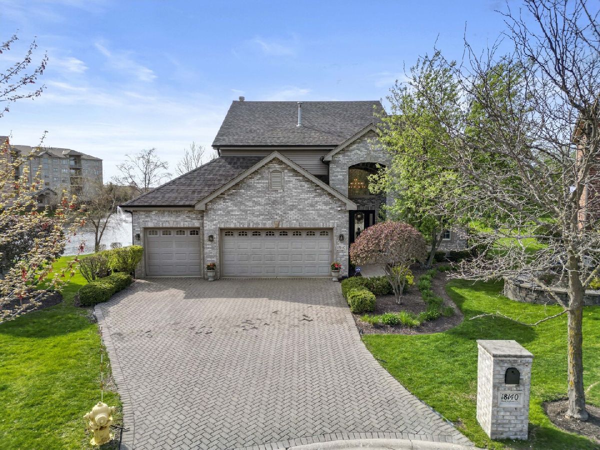 Condos & Townhomes & Homes Sold Fountain Hills Orland Park Illinois, 18140 Buckingham