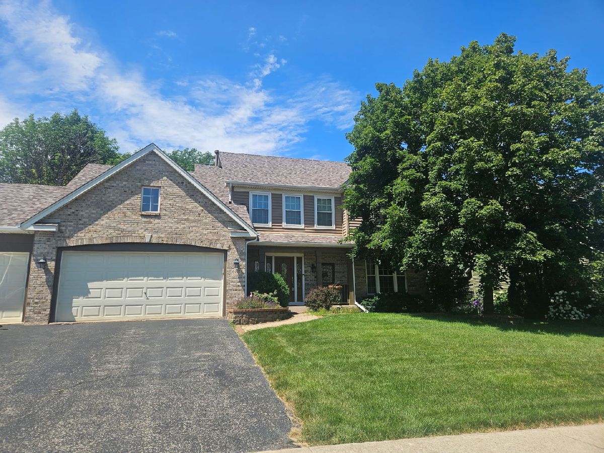 Homes & Condos & Townhomes Sold Lakeview Estates West Oswego Illinois, 653 Churchill