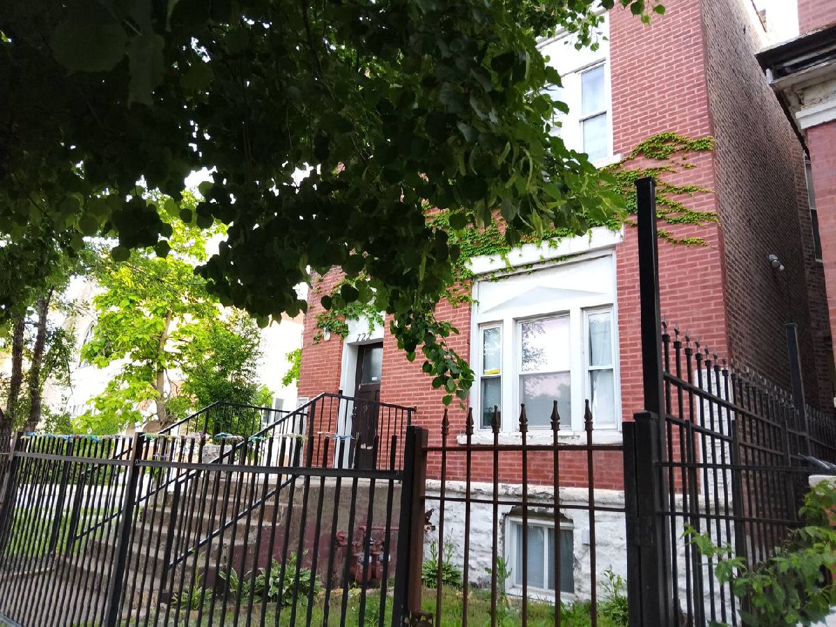  Rented Chicago Illinois, 722 59th