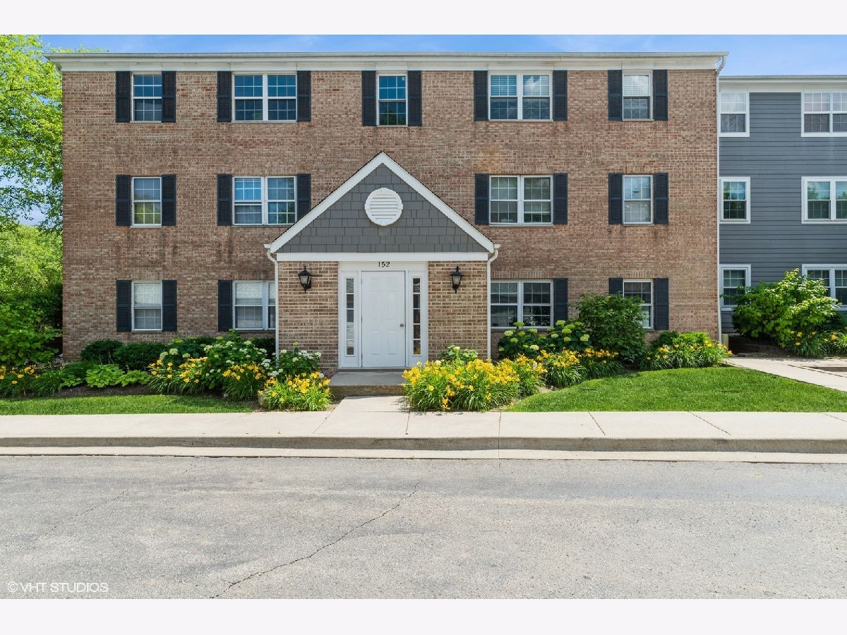 For Rent Libertyville Illinois, 152 Winchester
