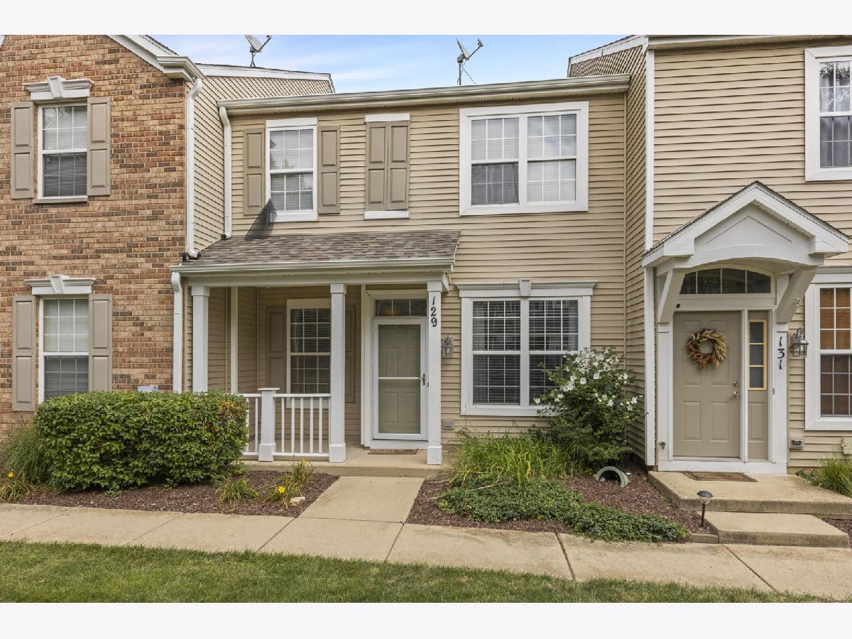 Rented Oswego Illinois, 129 Springbrook