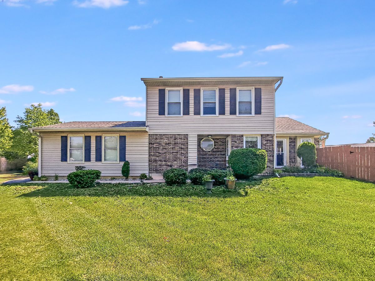 Homes Sold Parkview Elk Grove Village Illinois, 832 Debra