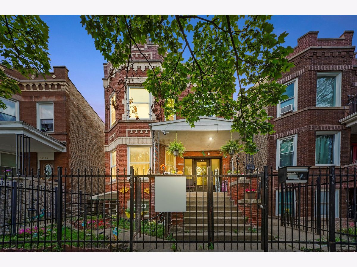For Sale Chicago Illinois, 1916 Lowell Avenue