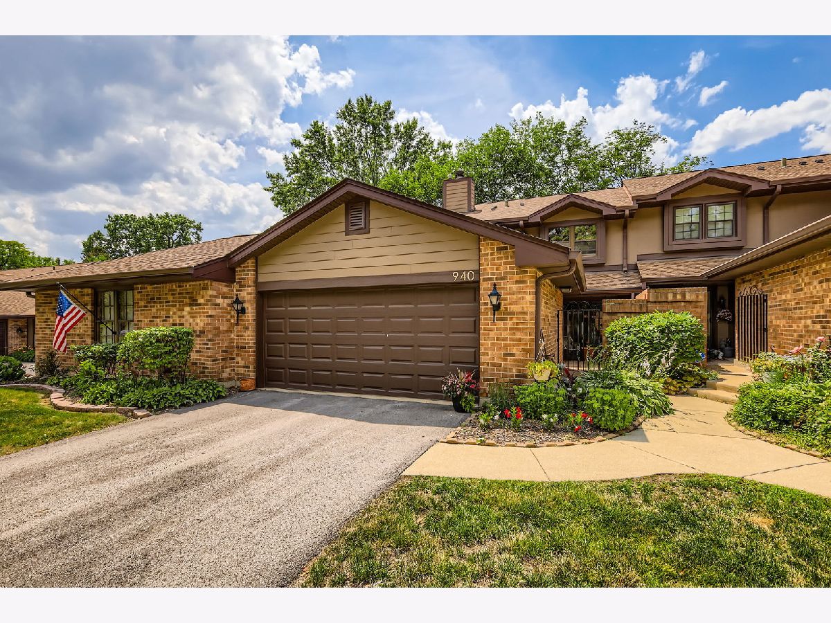  Sold Westmont Illinois, 940 Indian Boundary