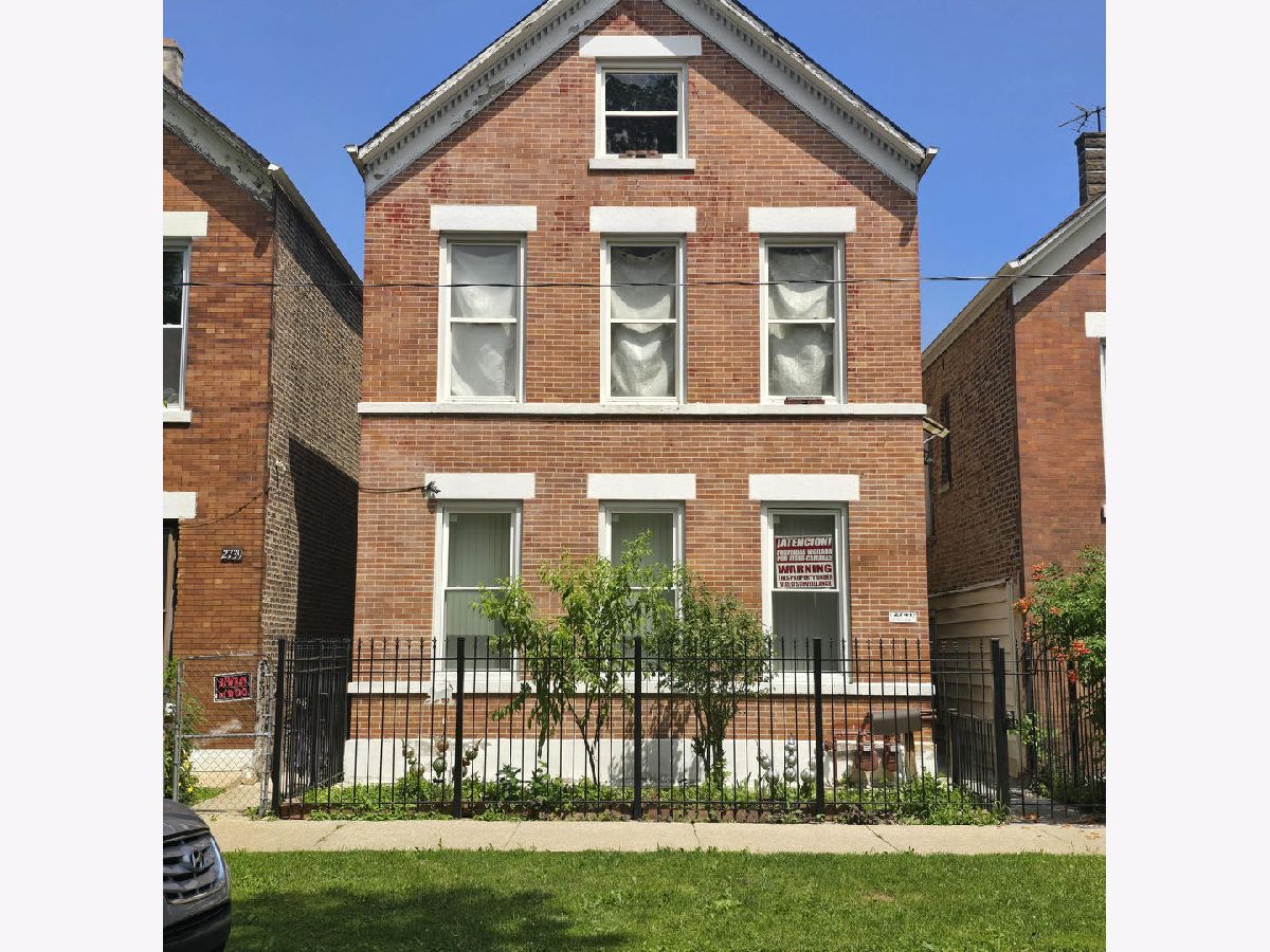  Sold Chicago Illinois, 2741 Trumbull