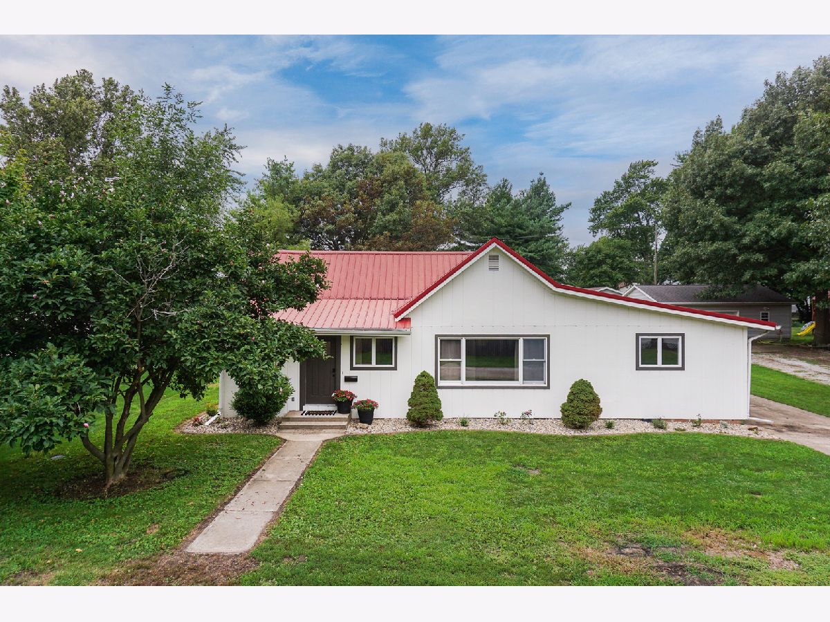  Sold Ellsworth Illinois, 207 High