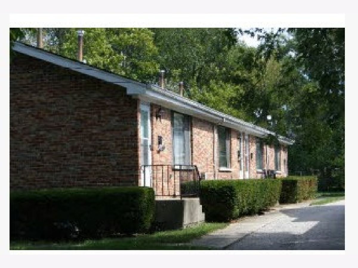  Rented Barrington Illinois, 239 Hager