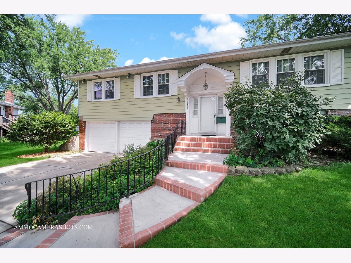 Sold Glen Ellyn Illinois, 2S165 Huntington