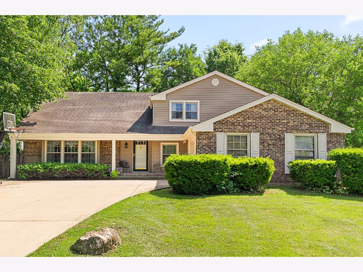  Sold Naperville Illinois, 608 Iroquois