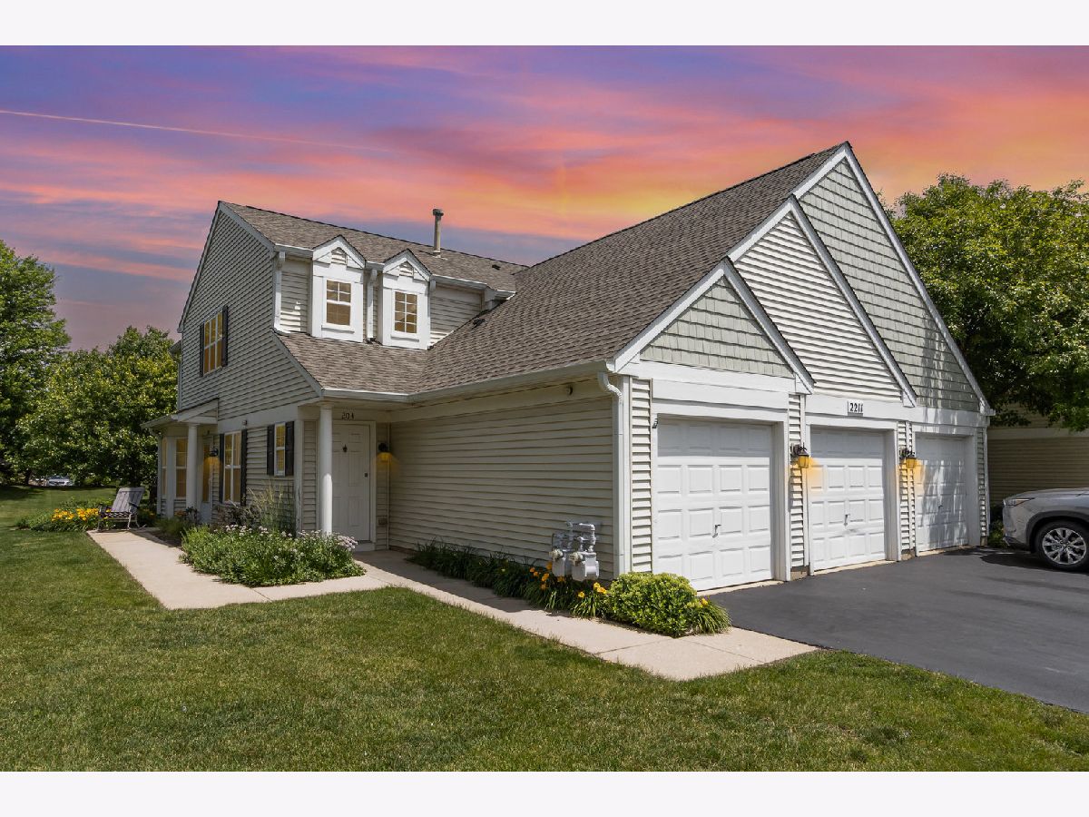 Townhomes & Condos For Sale Windridge Naperville Illinois, 2211 Water Leaf Court