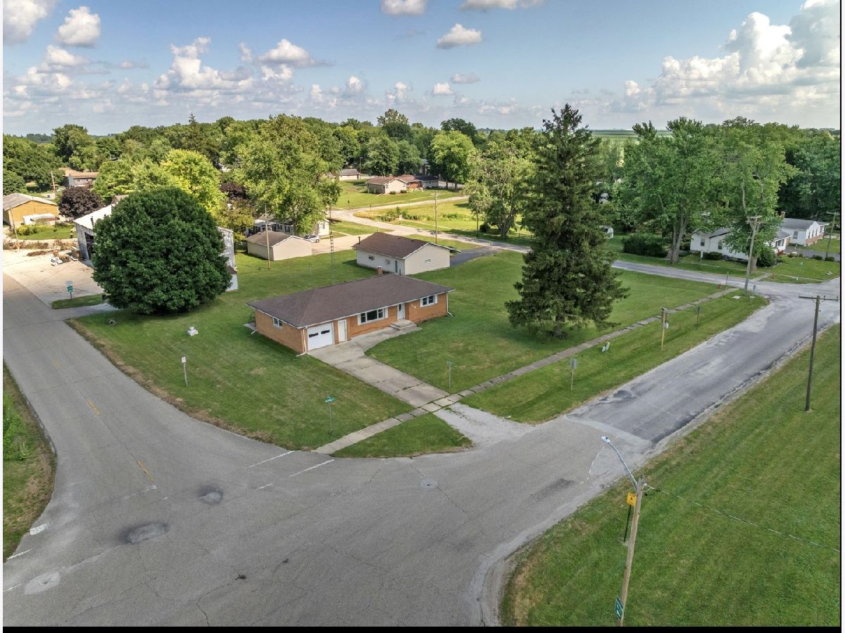  Sold Towanda Illinois, 200 Madison