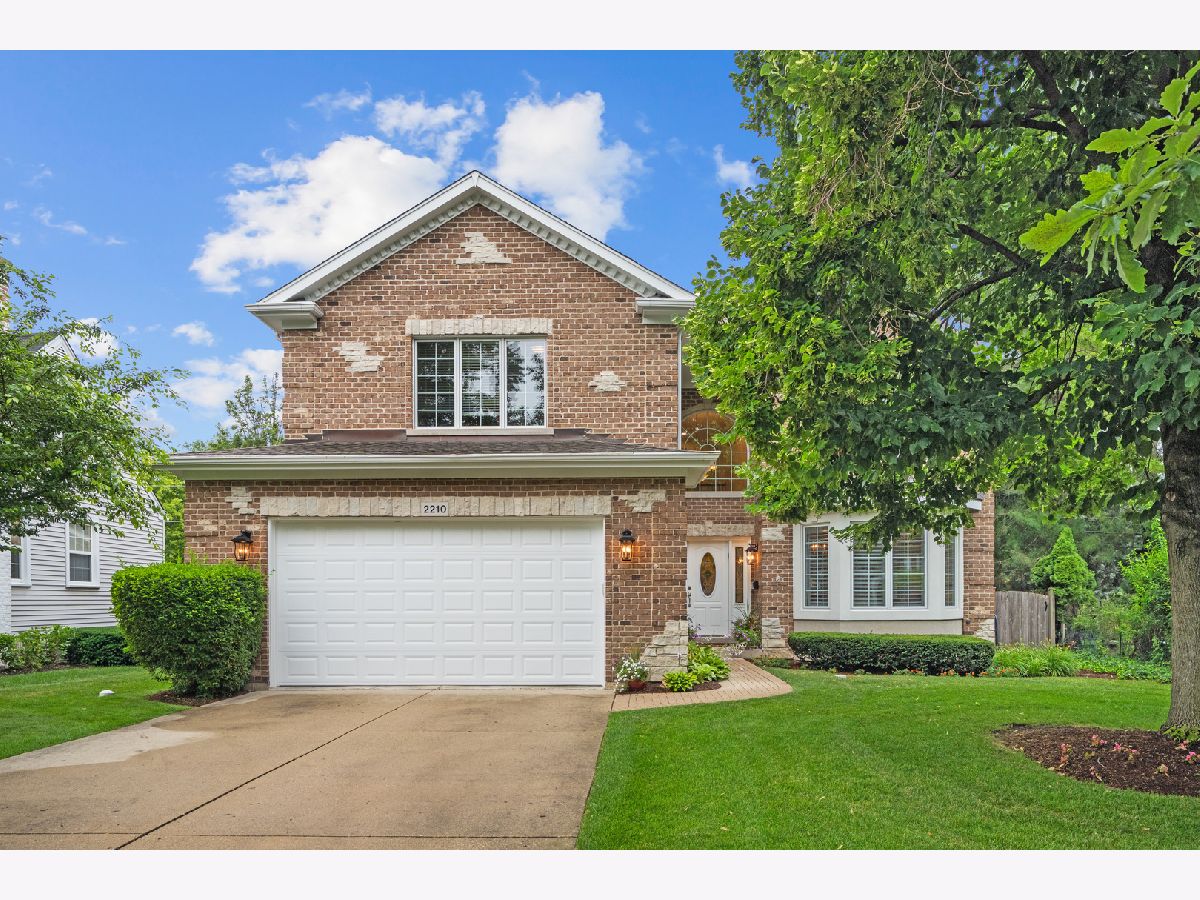 Homes Sold Highlands Northbrook Illinois, 2210 Center