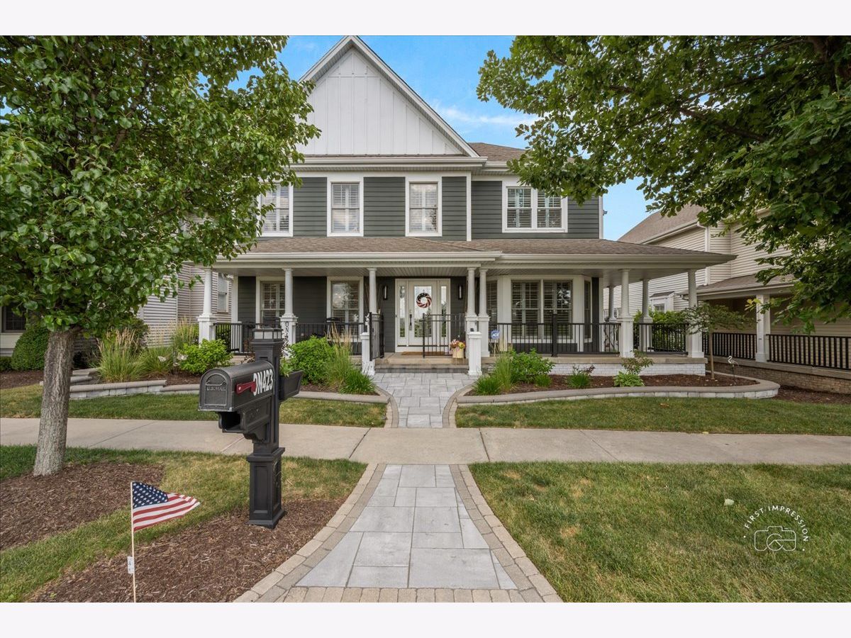 Homes & Townhomes Sold Mill Creek Geneva Illinois, 0N423 Armstrong