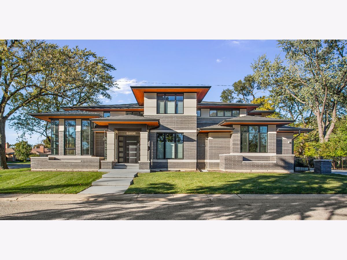 Homes For Sale Lincolnwood Terraces Lincolnwood Illinois, 6505 Knox Avenue