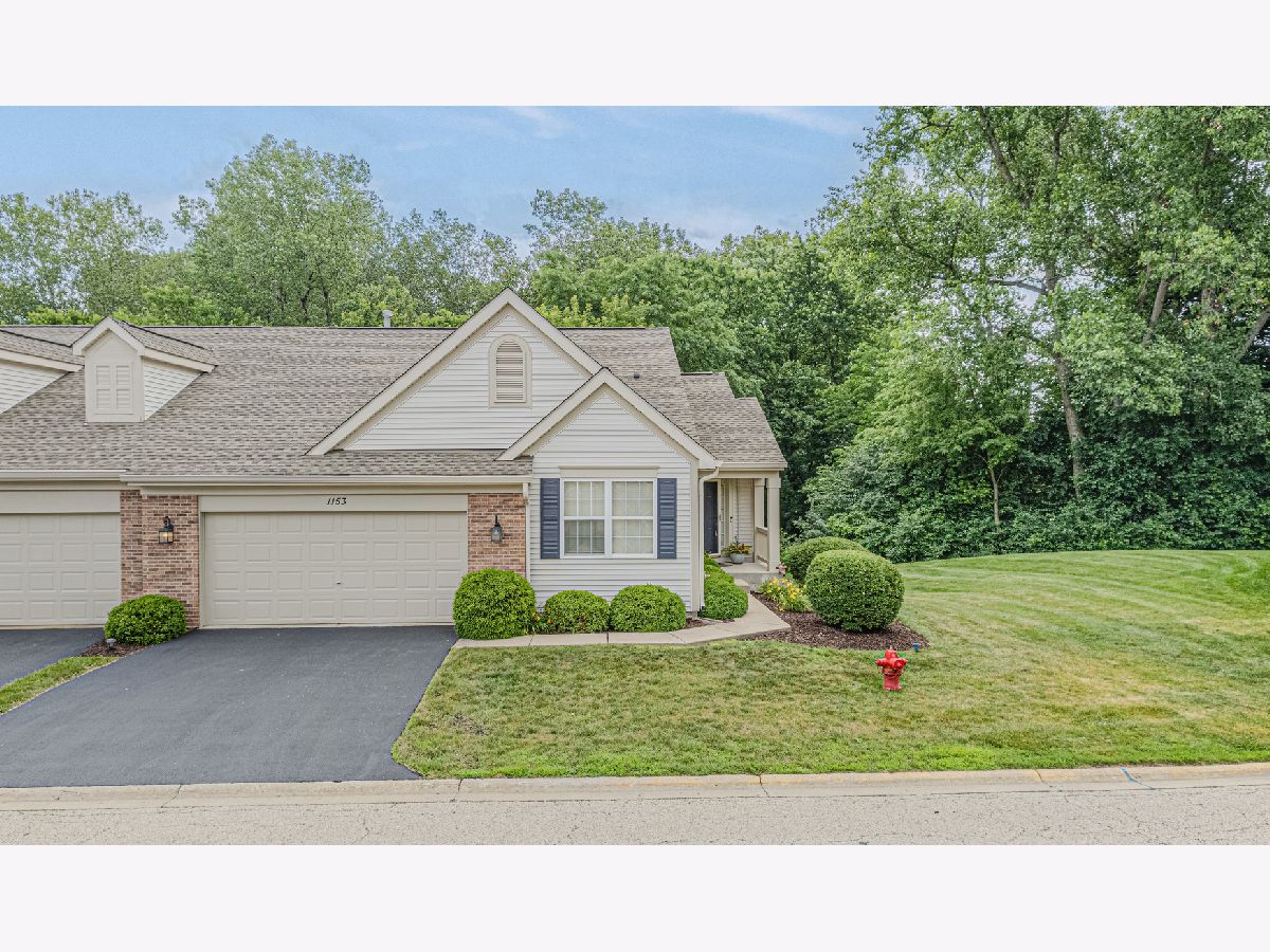 Townhomes Sold Woodland Green Fox Lake Illinois, 1153 Oakwood