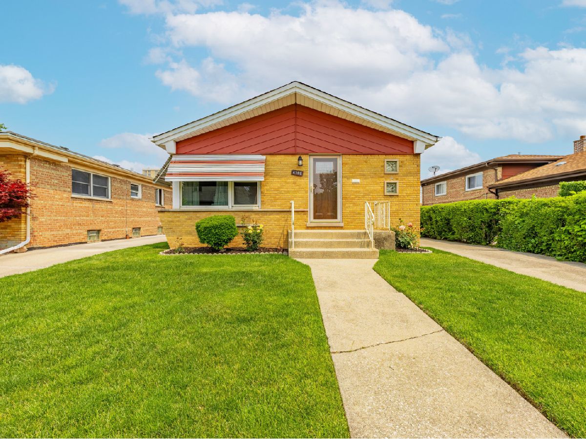  Sold Chicago Illinois, 4300 78th