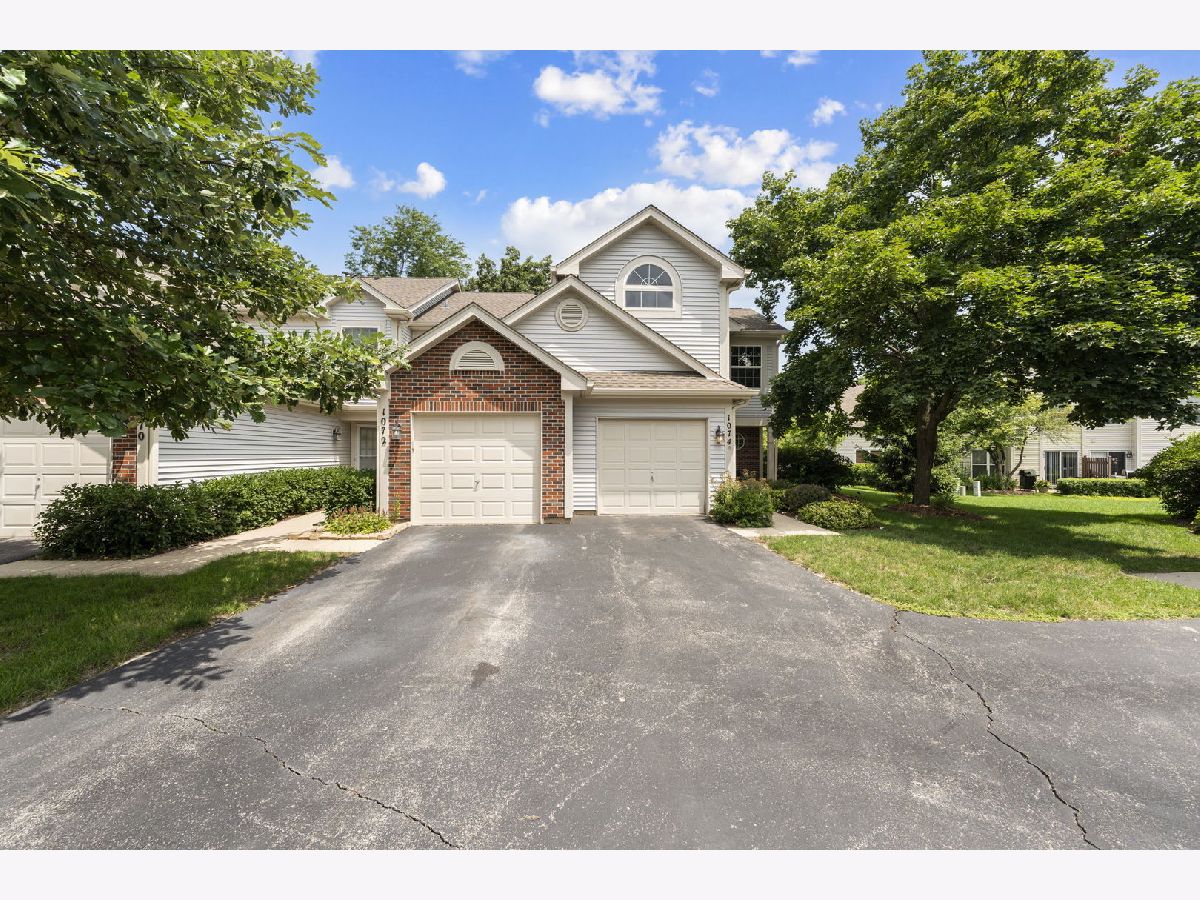 Sold Elgin Illinois, 1074 Woodhill