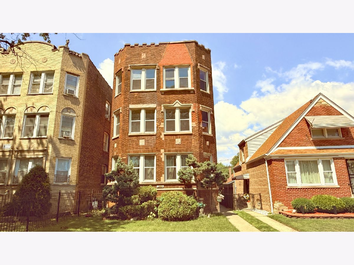  Rented Chicago Illinois, 10638 Avenue C