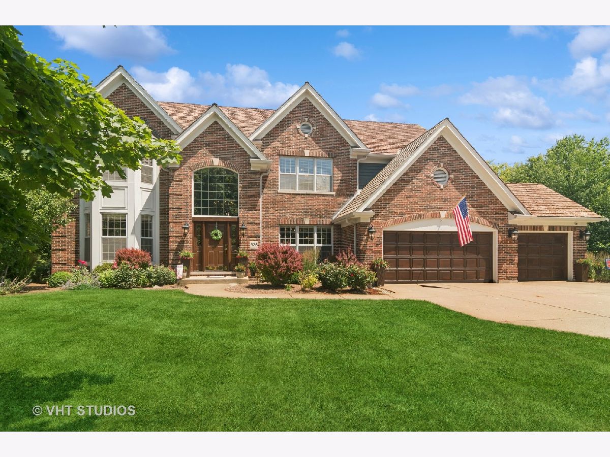 Homes Sold Lakeview Barrington Illinois, 926 Lakewood