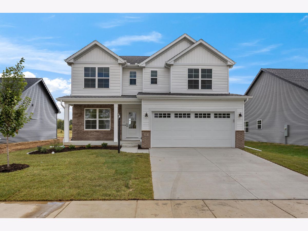  For Sale Monticello Illinois, 21 Meadow Drive