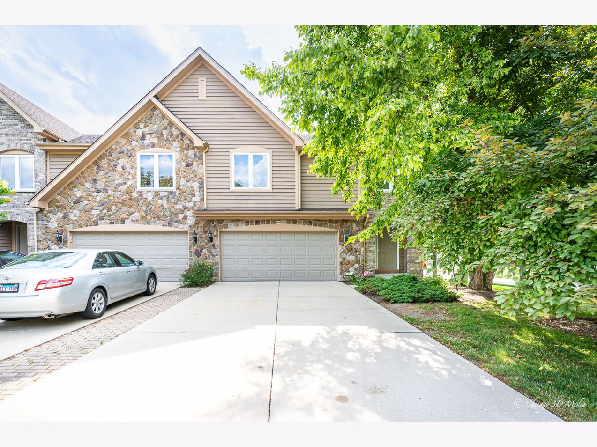  Rented Buffalo Grove Illinois, 2646 Chelsey