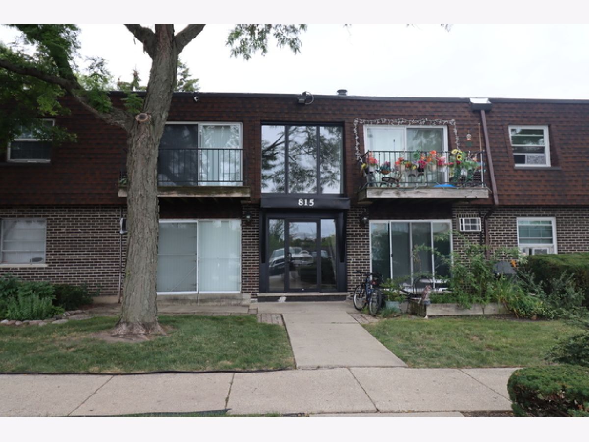 Condominiums Sold Fireside Terrace Buffalo Grove Illinois, 815 Grove